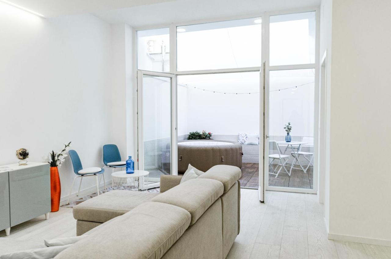 Spa & Relax Aesthetic Apartment 50M Dal Mare Monopoli Exterior foto